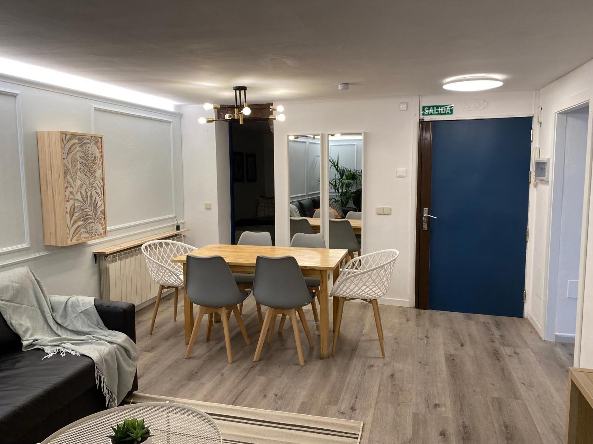 Апартаменти Apartamento Madrid Centro - Barrio De Las Letras Екстер'єр фото